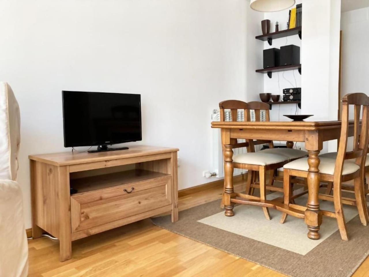 Apartamento Tarmanones Escarrilla Exterior foto
